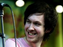 Calvin Harris e il suo lokk da nerd