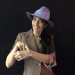 Nina ha una vera e propria passione per i cappelli...