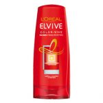 Un balsamo per capelli coloratiè necessario per i capelli rossi trattati per idratarli e proteggere il colore.