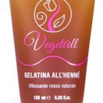 E' una gelatina che viene utilizzata come styling per ravvivare il colore dell'hennè o dei capelli rosso naturale.
