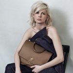 Michelle Williams e la nuova Messenger firmata Louis Vuitton