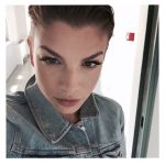 Emma Marrone in un selfie