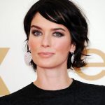 Smokey eyes strong sul nero con labbra nude