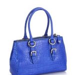 Guess. Jacqueline Cocco Box Satchel Bag. E' la stampa cocco a rendere originale questa classica borsa a cartella con fodera logata.