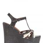 Argento per l'estate _JEFFREY CAMPBELL