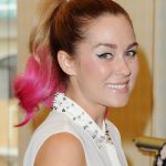Look bon ton con punte fucsia per Lauren Conrad