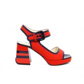 Sandali con tacco alto