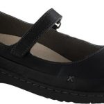 La ballerina by BIRKENSTOCK: un design moderno che si sposa con il comfort del plantare anatomico. Tenuta perfetta e regolazione ottimale grazie al passante sul collo del piede