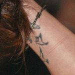 Tatuaggio sul polso
