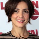 Ambra Angiolini da parecchi anni sfoggia semrpe un taglio di capelli molto corto