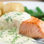 salmone al vapore e salsa aneto