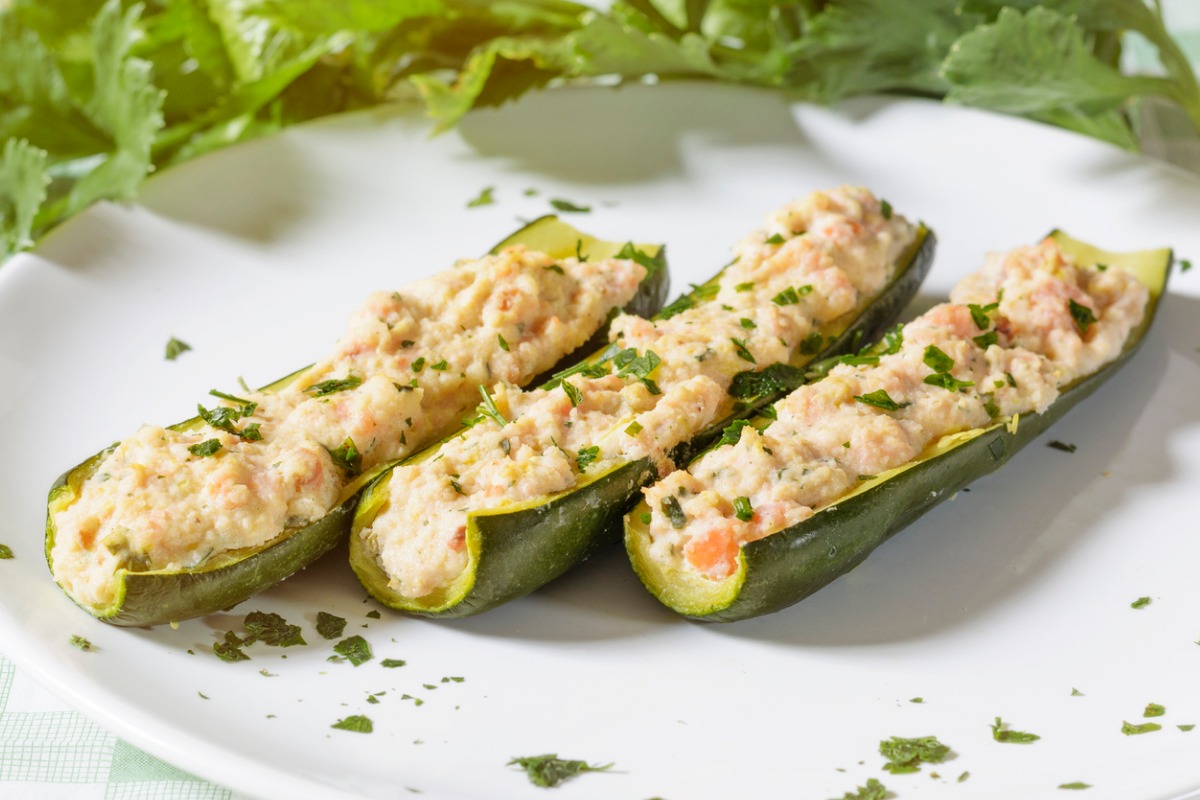 Zucchine ripiene con tonno e patate