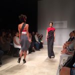 Il tema della sfilata è "Industrial Couture", come fare alta moda con tessuti da lavoro.