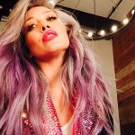 Hilary Duff cambia spesso colore di capelli e anche lei ha ceduto al rosa!