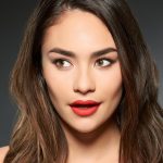 Matte Revolution Lipstick di Urban Decay - Tilt