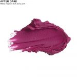 Matte Revolution Lipstick di Urban Decay - After Dark