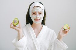 I trattamenti viso da fare al rientro dalle vacanze