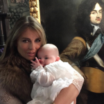 Foto Elizabeth Hurley su Instagram