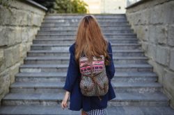 Il vero trend della stagione è lo zaino: pratico, alla moda e adatto a tutte le occasioni.