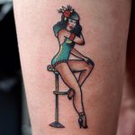 Pin up tattoo by Humberto El Bent