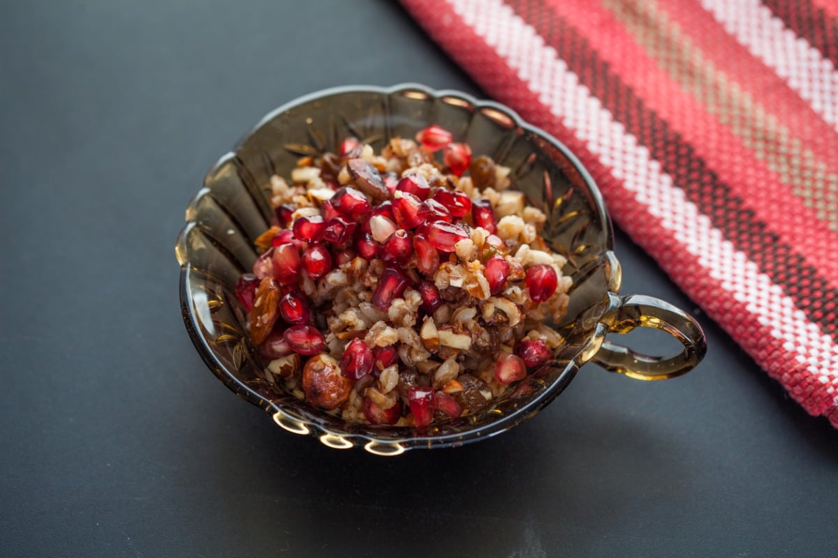 Farro invernale con melograno