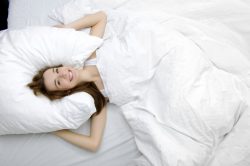 Un sonno riposante dipende anche dalla comodità del cuscino. Mai pensato di passare a un cuscino "memory"?