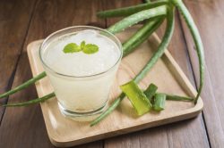 Come applicare aloe vera sulla pelle