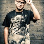 Rocco Hunt con "Wake Up"