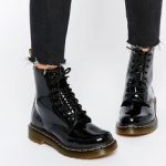 Intramontabili Dr Martens a 8 occhielli in vernice