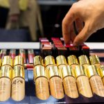 Fondotinta Estee Lauder - crediti foto Estee Lauder Facebook