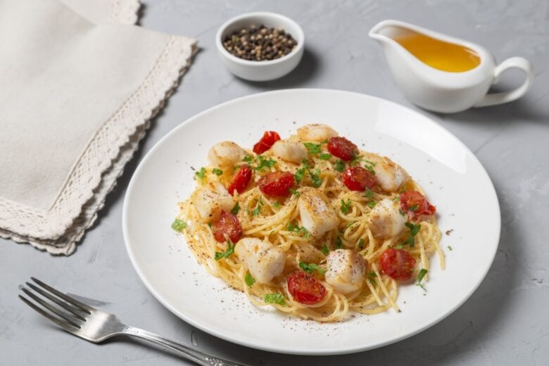 Pasta al brodetto di baccalà