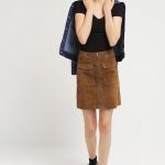 moda estate 2016: la tendenza del tessuto suede