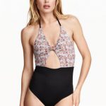 Trasparenze ed oblò a vita alta. Trikini di H&M