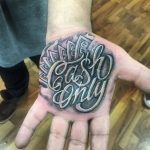 I tattoo più belli sotto l'ombrellone: scopri i tatuaggi più cool dell'estate 2016