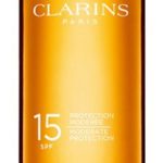clarins spray solare
