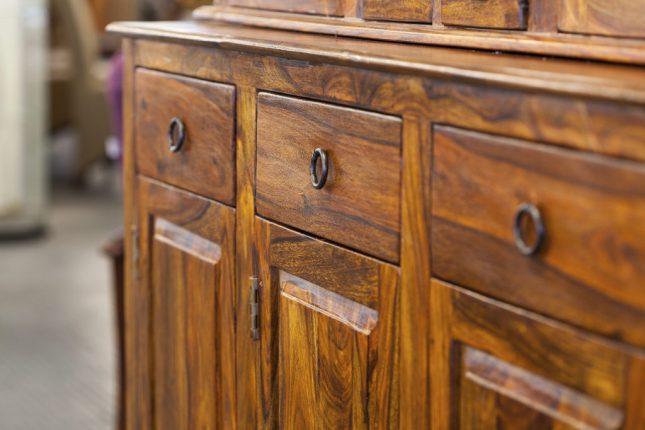 Curare il legno