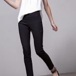 Pantaloni by Stradivarius