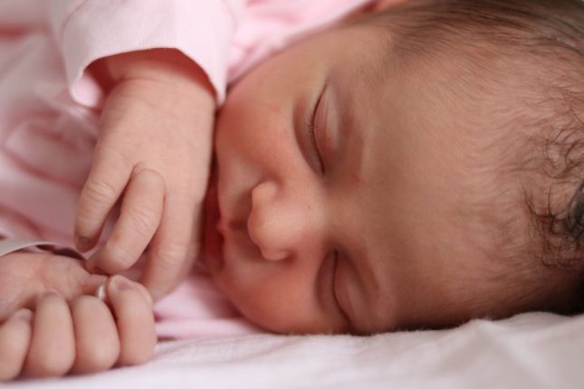 esempi di frasi d'auguri per un neonato