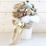 idee allestimento matrimonio con fiori di carta