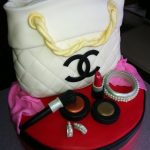 Torta formata chanel