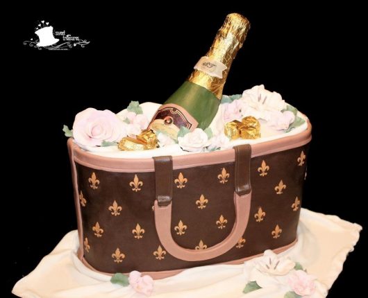torta spettacolare tema moda