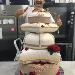 torta nuziale stile etnico con cuscino