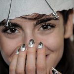 Sugar wave manicure