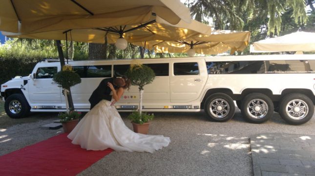 Matrimonio Gipsy limousine