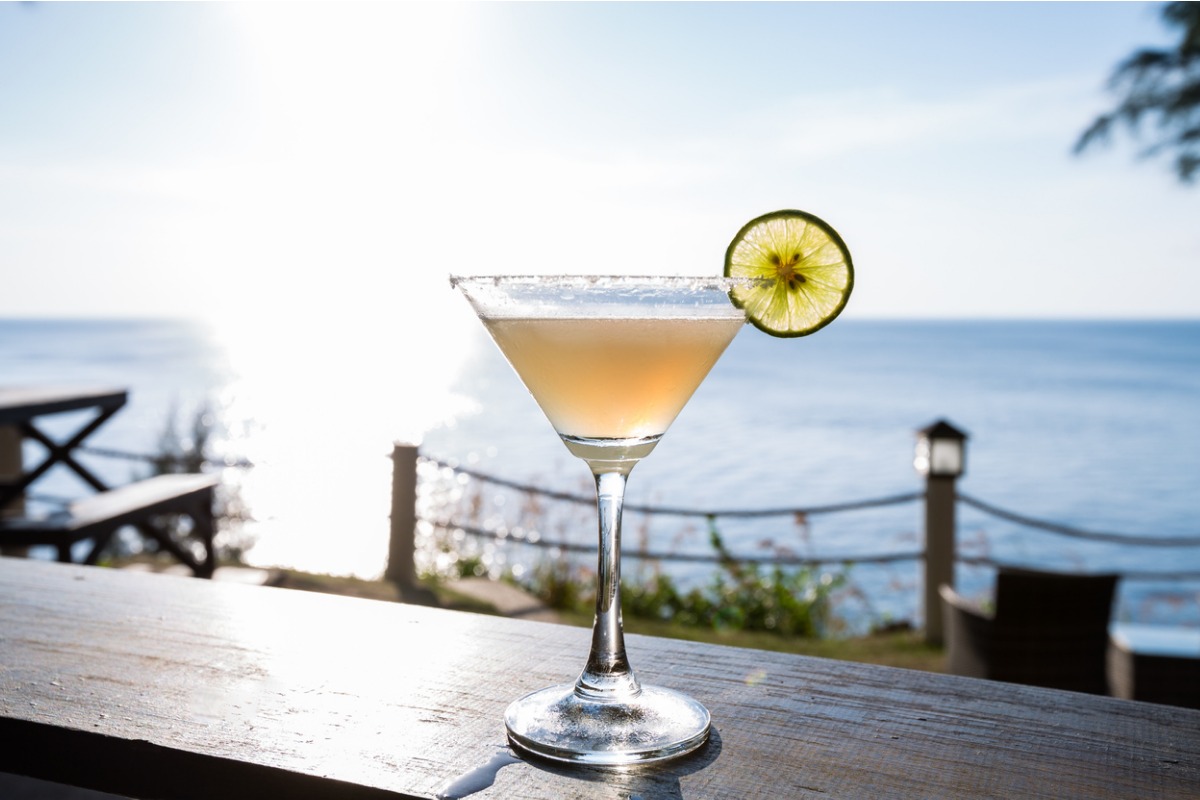 Flirtini - Martini all'ananas per ragazze che si vogliono divertire