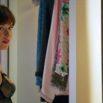 DAKOTA JOHNSON è Anastasia Steele in Fifty Shades Darker © Doane Gregory