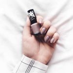Rimmel smalto grigio