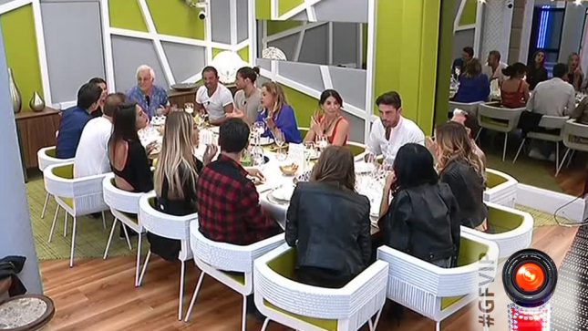 Riunione al GF VIP