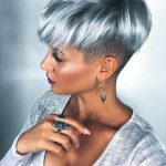 Capelli grigi: i tagli corti e lunghi