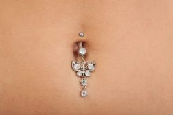 Piercing all'ombelico